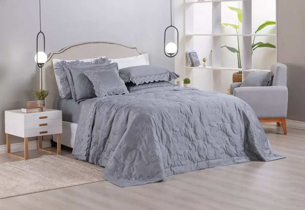 COBRE LEITO KING ANDORRA BORDADO 400 FIOS 3 PEÇAS - MEDIDA DE SUPER KING  foto adicional 2