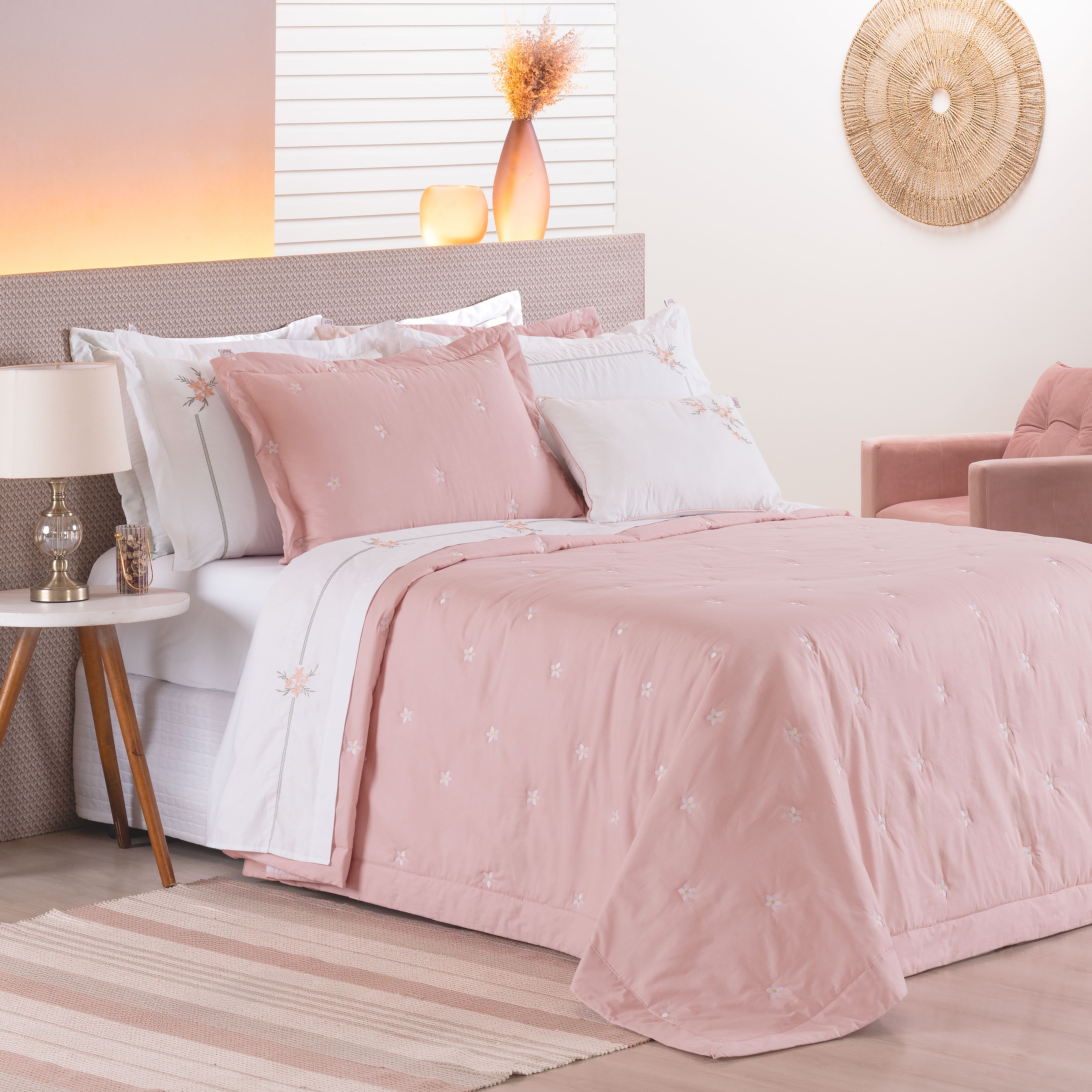 COBRE LEITO  QUEEN BEM ME QUER 3 PEÇAS -BORDADO - PERCAL 230 FIOS