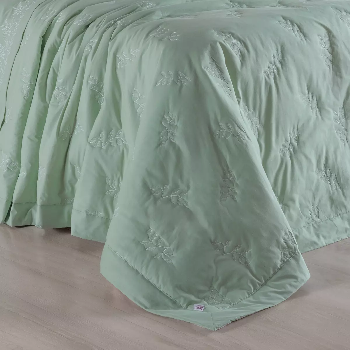 COBRE LEITO BORDADO QUEEN GARDEN 3 PEÇAS foto adicional 1