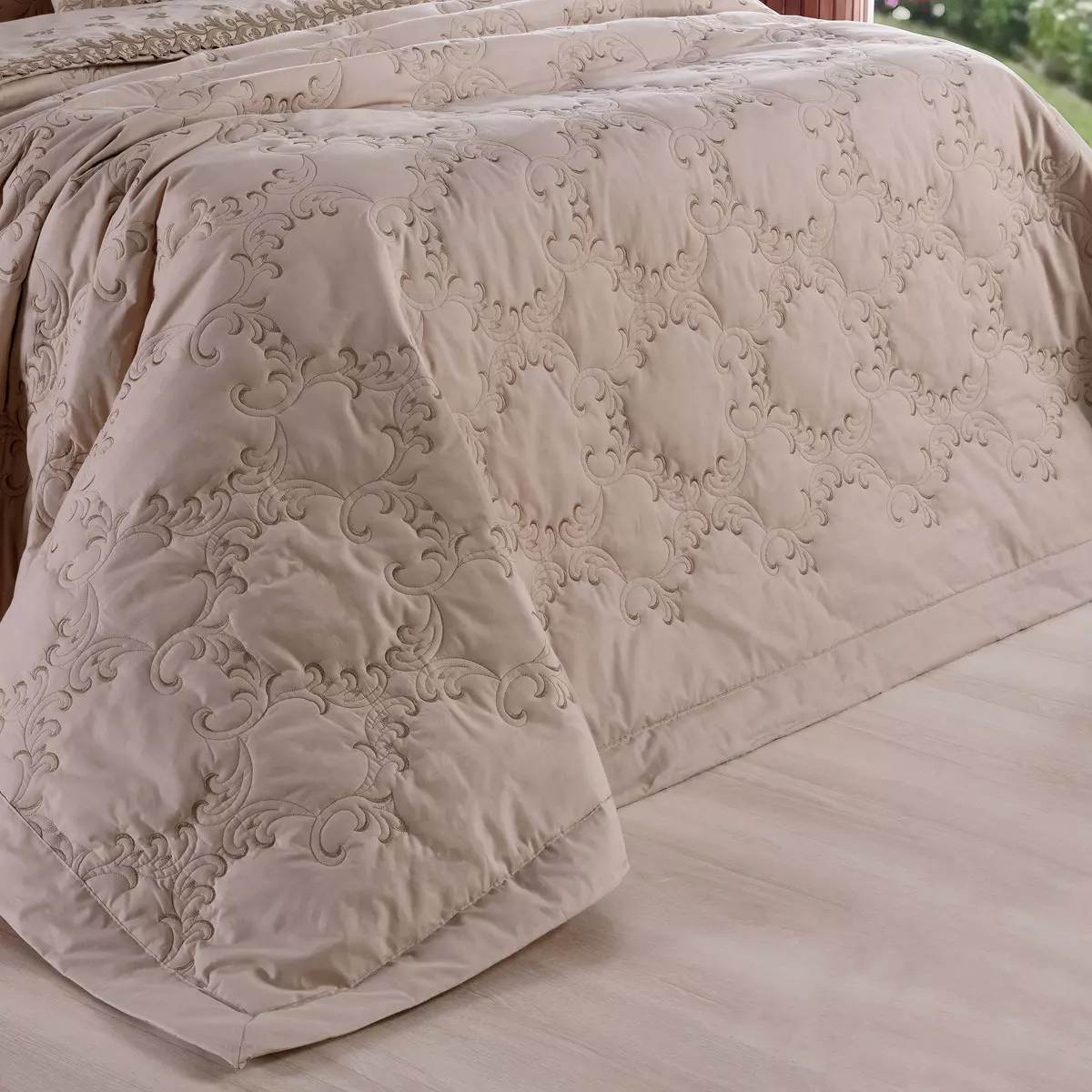 COBRE LEITO QUEEN BORDADO SELECT  3 PEÇAS - 250 FIOS foto adicional 6