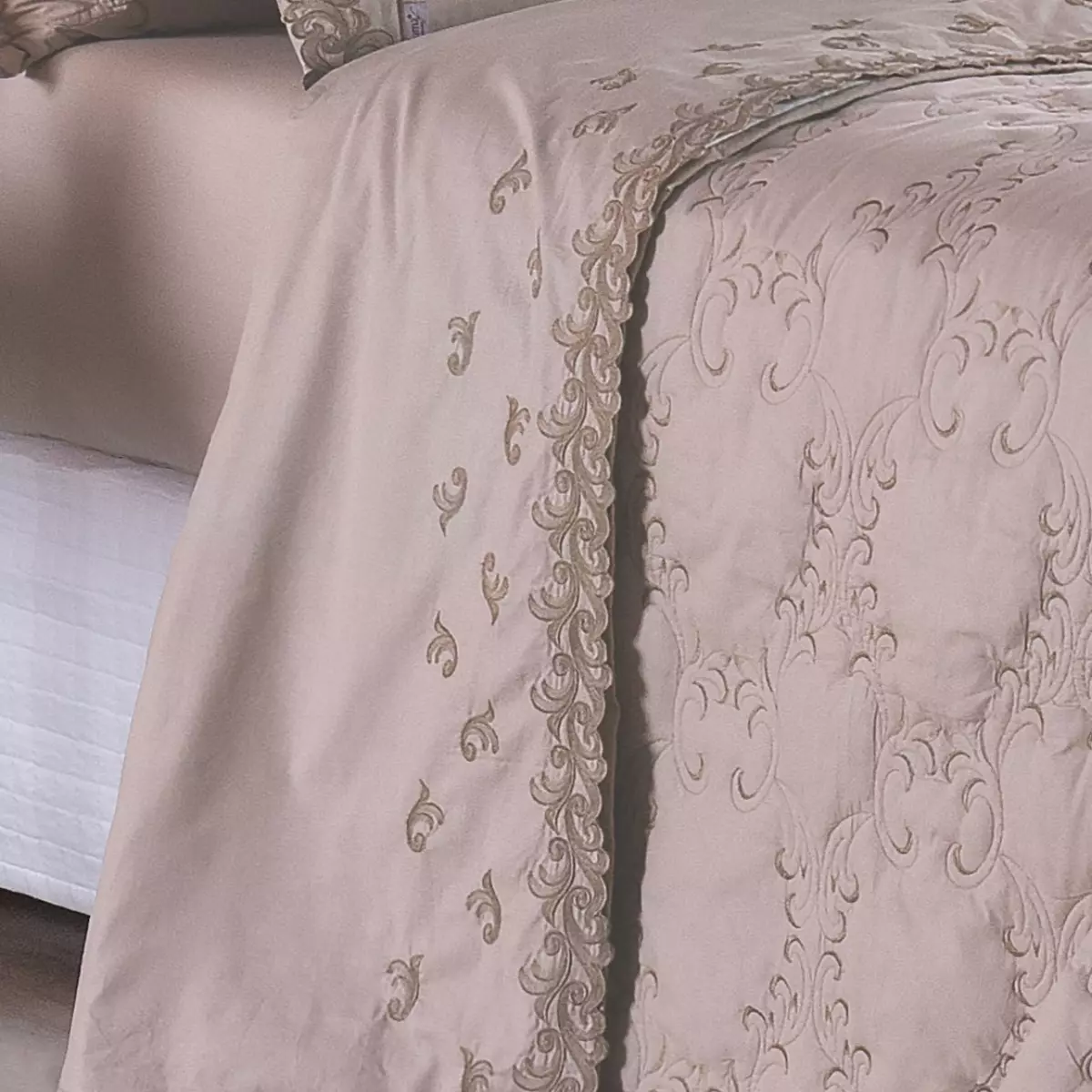 JOGO DE CAMA KING  BORDADO SELECT 4 PEÇAS - 230 FIOS foto adicional 1