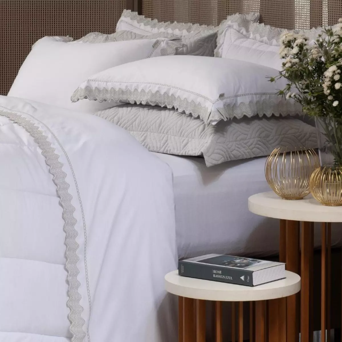 JOGO DE CAMA KING BORDADO BELINE 4 PEÇAS foto adicional 3