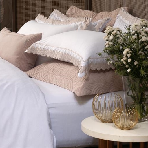 JOGO DE CAMA QUEEN BORDADO BELINE   4 PEÇAS foto adicional 2