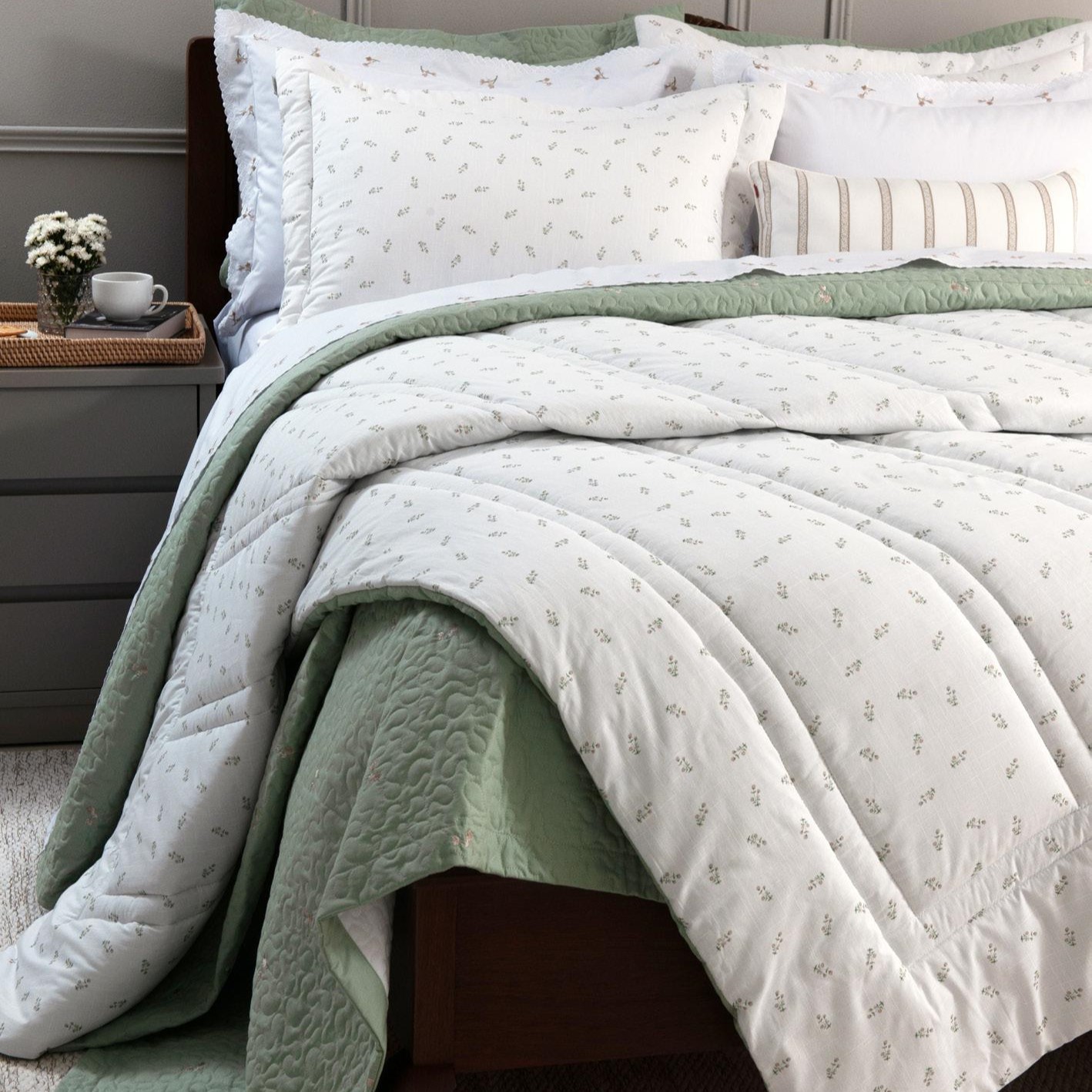 KIT EDREDOM QUEEN  FASCÍNIO 3 PEÇAS -DUPLA FACE