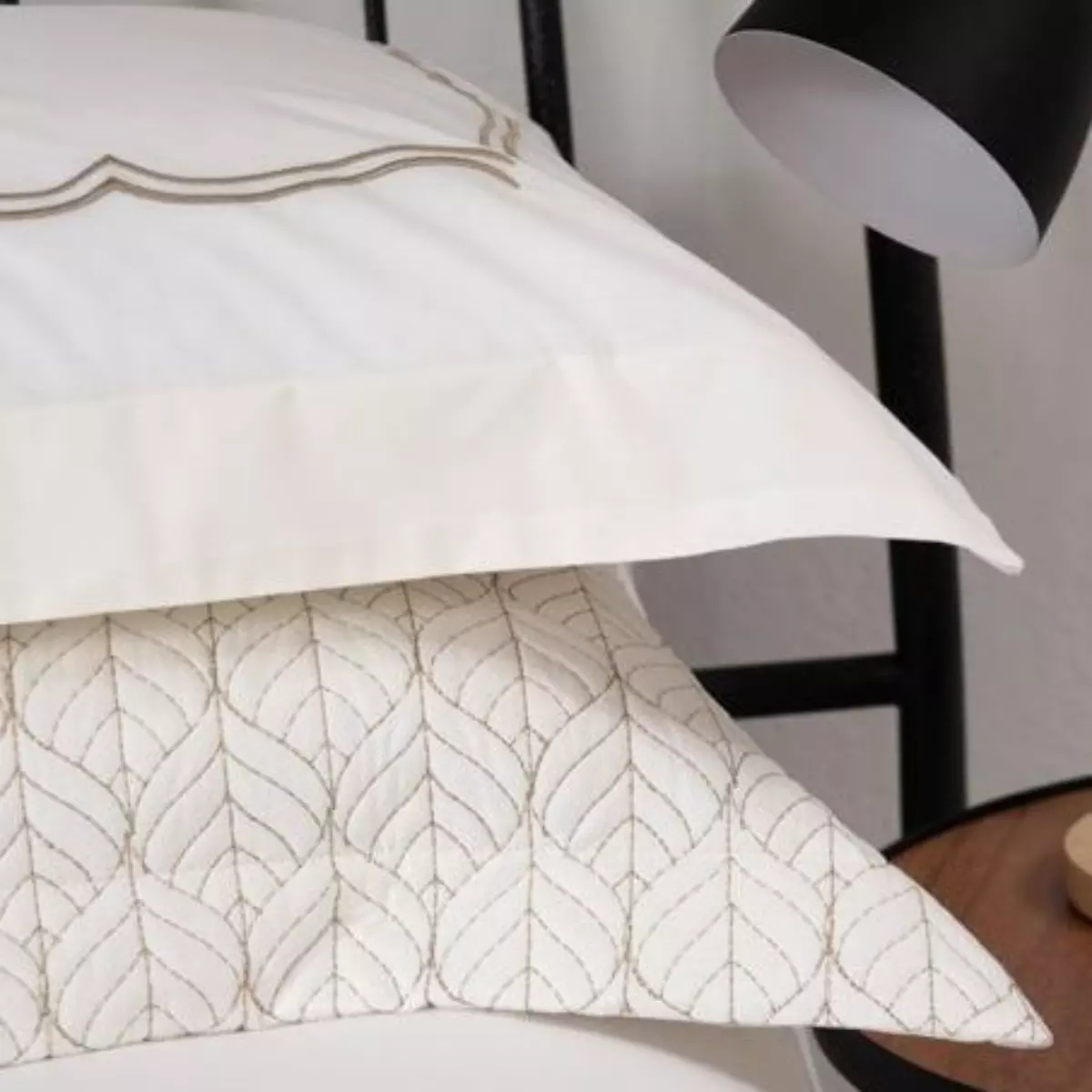 COBRE LEITO KING BRISA  3 PEÇAS - BORDADO foto adicional 5