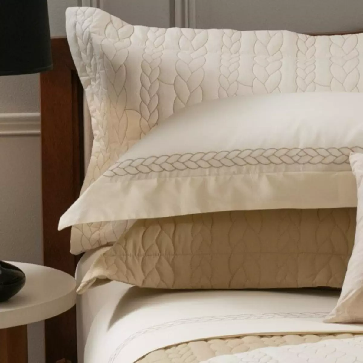 COBRE LEITO QUEEN TRESSER 3 PEÇAS - BORDADO foto adicional 2