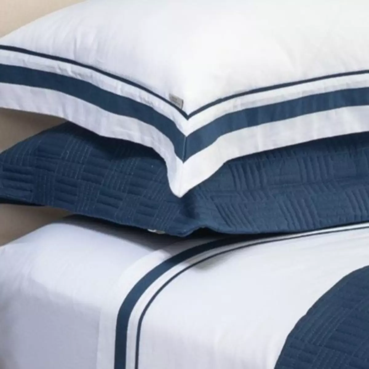 JOGO DE CAMA KING NANTES 4 PEÇAS  foto adicional 2