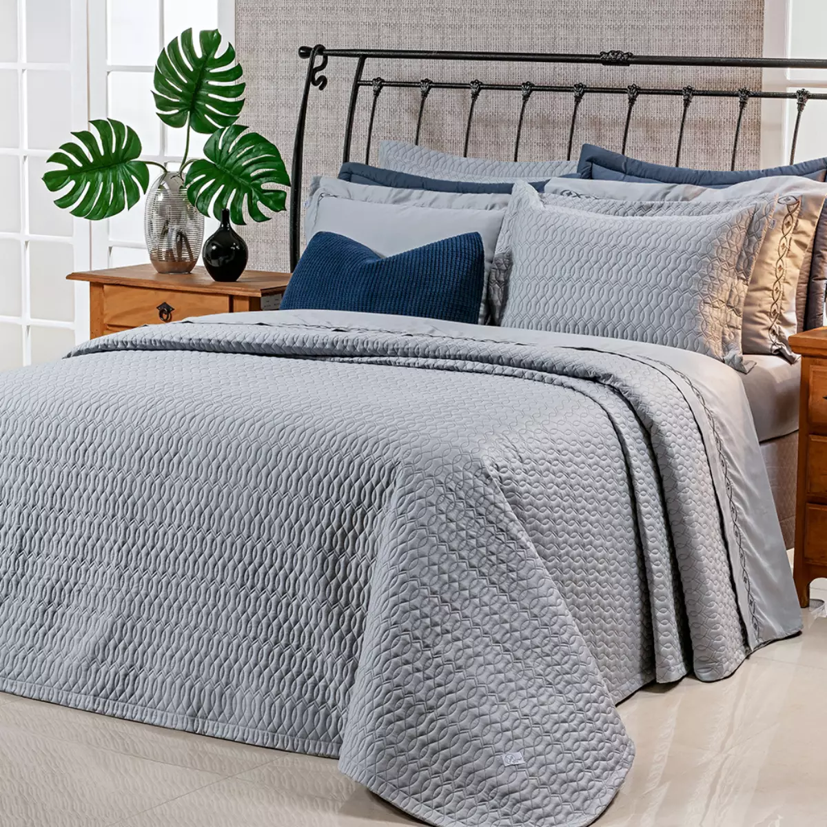 COBRE LEITO QUEEN AYLA 3 PEÇAS - 400 FIOS EGIPCIOS foto adicional 4