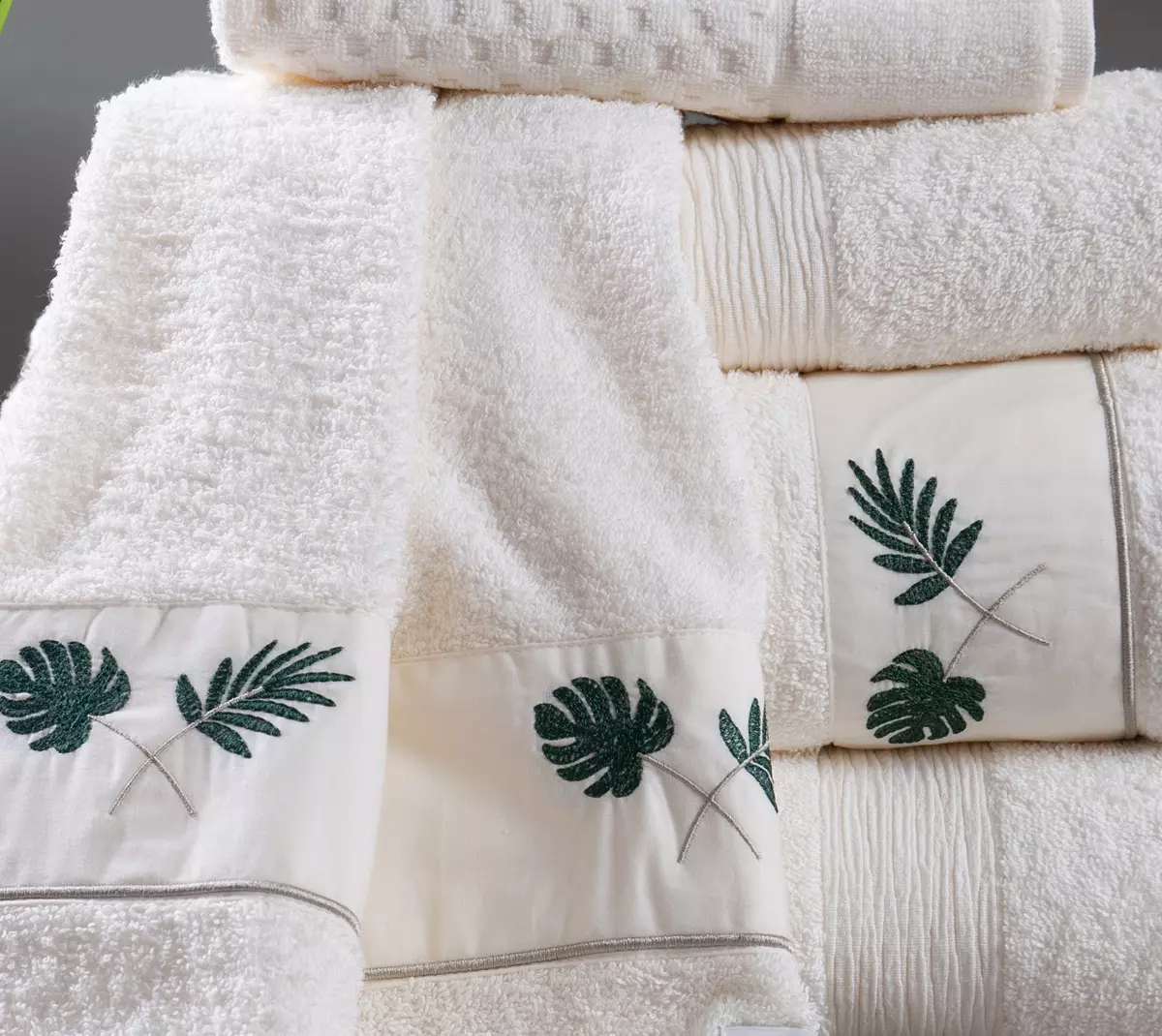 JOGO DE BANHO PRIMAVERA  - GIGANTE -  5 PEÇAS  foto adicional 1