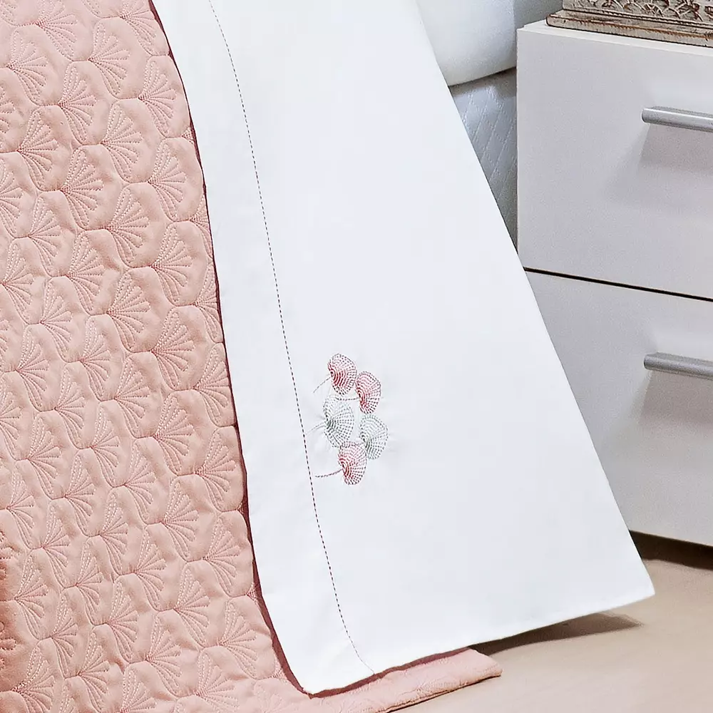 JOGO DE CAMA QUEEN  SURI 04 PEÇAS -  PERCAL 200 FIOS - BORDADO foto adicional 1