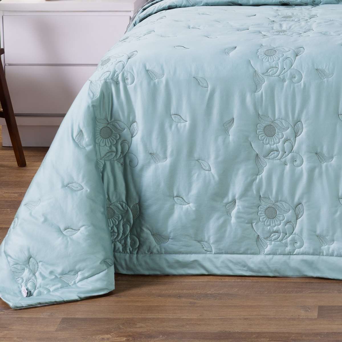 COBRE LEITO QUEEN REQUINTE BORDADO 3 PEÇAS - 400 FIOS - 100% ALGODÃO foto adicional 2